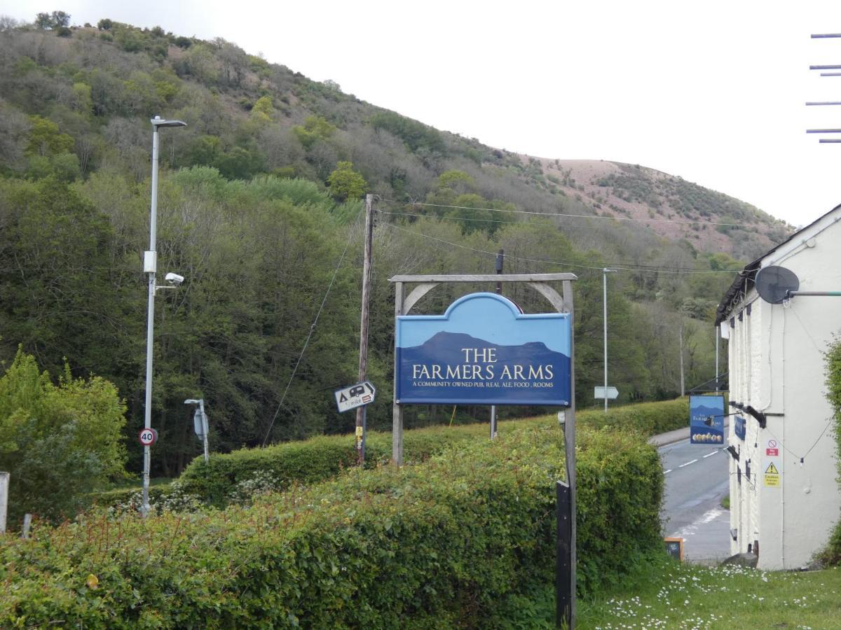 The Farmers Arms, Cwmdu Llanwddyn  Eksteriør billede